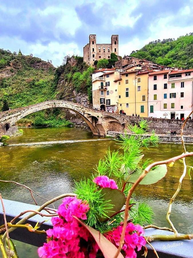 Le Petit Bijou Di Dolceacqua, Per Un Momento Romantico Eksteriør billede